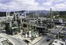 Petroecuador importará diésel Premiun para suplir la demanda del país