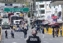 Trabajadores fronterizos exigen a Colombia eliminar aranceles tras derogación de tasa ecuatoriana