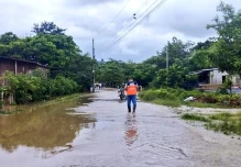 Desbordamiento de ríos dejó 400 personas afectadas en Esmeraldas