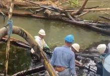 Derrame de Petroecuador contaminó el río Teteye