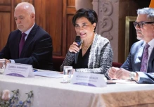 Ecuador se postula como sede para la conferencia sobre contaminación con plásticos 