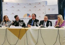 Sargento de Policía desmiente al fiscal general