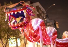 600 personas participaron en el Desfile de Luz en Guayaquil