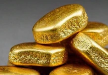 El precio del oro alcanzó $ 2.667 por onza 