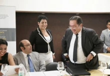 Fiscalización ya procesa juicios a 3 exfuncionarios
