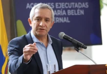 Mujeres dirigirán escuela policial donde desapareció María Belén Bernal