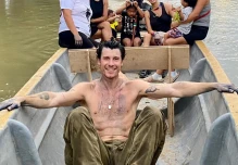 Shawn Mendes visitó al pueblo Sarayaku en Pastaza