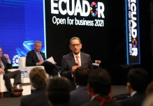 Ecuador espera reabrir el catastro minero en enero