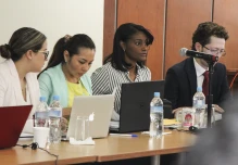Pamela Martínez deja sin aire a Correa