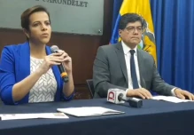 Hackers rusos y un miembro de Wikileaks viven en Ecuador, denuncia María Paula Romo
