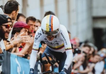 Richard Carapaz correrá el Tour en 2023 y añadirá el Giro o la Vuelta