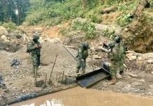 Fuerzas Armadas desmantelaron 2 campamentos de minería ilegal en Sucumbíos