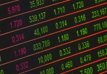 El riesgo país cae tras aprobación de la reforma tributaria y el espaldarazo del FMI