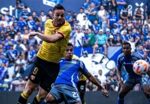 Barcelona goleó 4-0 a Emelec en el Capwell
