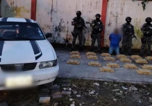 Policía incautó 100 kilos de cocaína en Napo