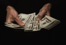 Estos son los salarios básicos en América Latina para 2025 y esta es la posición de Ecuador