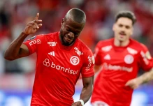 Internacional está en semifinales con un doblete de Enner Valencia