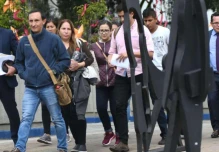 Correos muestran influencia de Pamela Martínez
