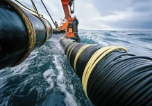 Cable submarino que conectará a Ecuador con EE.UU. completa un nuevo avance