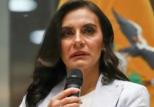 Verónica Abad viaja a Turquía y exige al Gobierno cumplir el encargo de Noboa