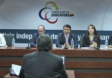 400 servidores judiciales cesados demandan justicia 