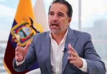 Ecuador analiza un canje de deuda para crear una nueva reserva en Galápagos