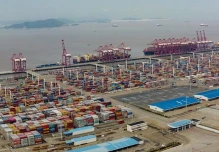 Primer lote de vehículos chinos zarpó hacia Ecuador bajo el nuevo TLC