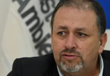 Tarsicio Granizo renuncia al Ministerio del Ambiente