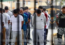 Perú trasladó a 100 presos de alta peligrosidad a remota cárcel en los Andes