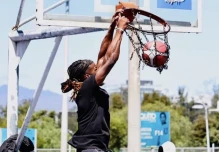 Jimmy Butler sorprendió y jugó básquetbol en Quito
