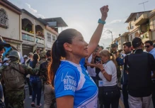 Luisa González denuncia cambio de equipo de seguridad antes del balotaje 