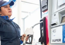 El precio de la gasolina Súper bajó 10 centavos