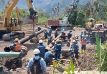 La producción petrolera cae un 50 % por la falta de funcionamiento de los oleoductos