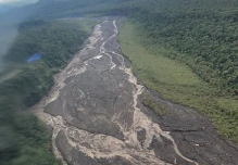 Continúa monitoreo de actividad de volcán Sangay