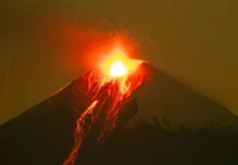 El Sangay genera una explosión cada medio minuto