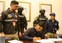 Expolicía Germán Cáceres llegó a Ecuador tras ser expulsado de Colombia