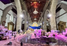 Con torre renovada, la Catedral de Quito luce pesebre gigante de 1.600 piezas
