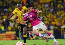 Independiente goleó a Barcelona en el inicio del hexagonal final