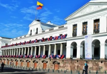 Noboa inició el proceso para convocar una Asamblea Constituyente