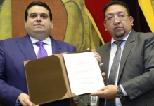 La Asamblea posesionó a Juan Carlos Larrea como procurador general del Estado