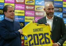 Félix Sánchez apunta a que la selección de Ecuador siga avanzando
