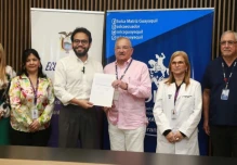 Acuerdo garantiza atención a pacientes con cáncer 