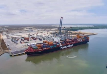 El puerto de Posorja consolida 30 % del mercado portuario de Ecuador
