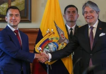 Noboa visitó Carondelet para iniciar la transición
