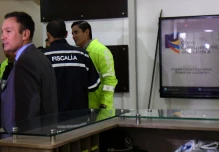 Fiscalía incauta 25 equipos para indagar aportes en caso Arroz Verde