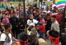 Indígenas bautizan cárcel de Latacunga con el nombre de 'Penal Rafael Correa Delgado'
