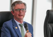 Juan Carlos Vega se reunirá con representantes del FMI y BM