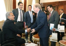 Banco Mundial aprueba préstamo de $350 millones para Ecuador 