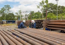 Petroecuador entregó tubería no operativa a 16 provincias