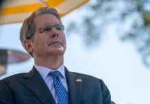 EE.UU. sancionó a las 2 principales petroleras rusas, Rosneft y Lukoil